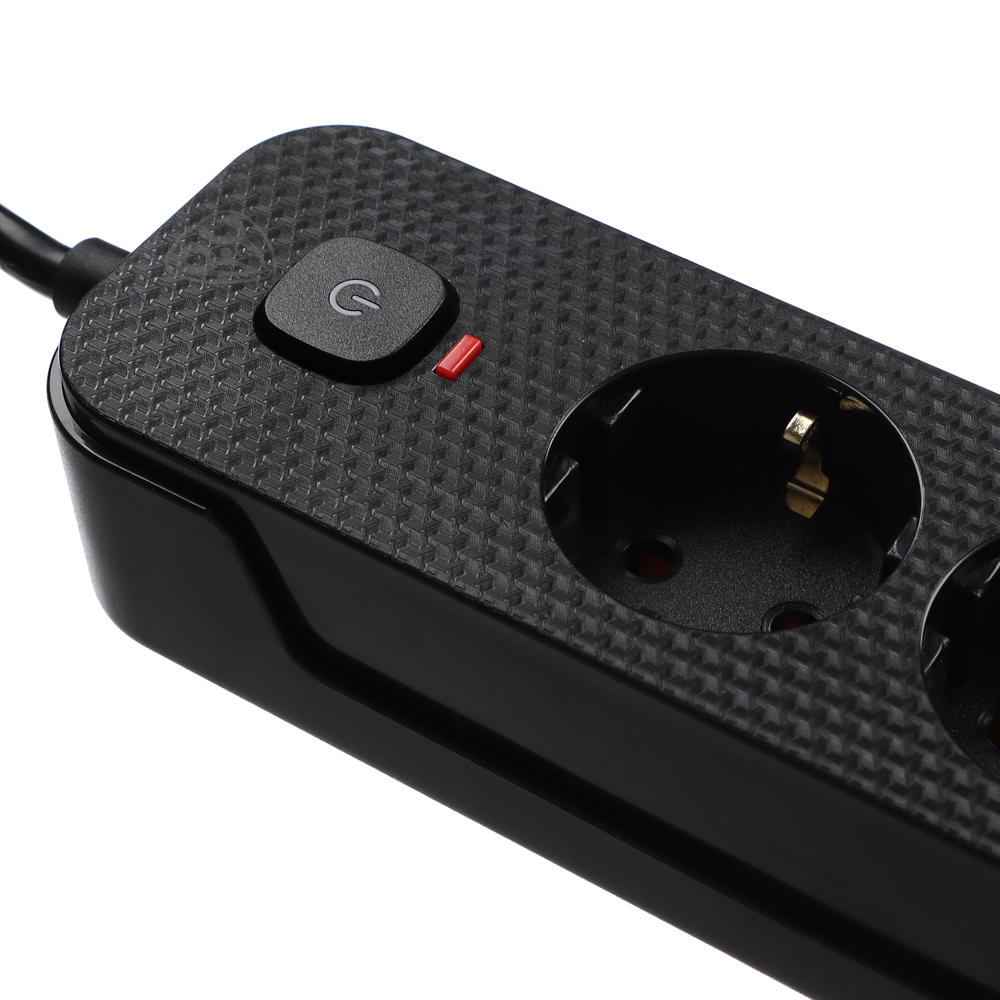 Удлинитель 4 гнезда 3м BY,с зазем. с защитой от перегрузки с выкл.черный карбон сеч провода 1мм, арт.№ 907-318