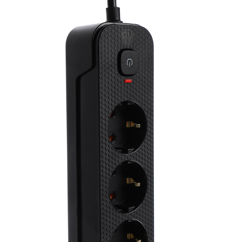 Удлинитель 4 гнезда 3м BY,с зазем. с защитой от перегрузки с выкл.черный карбон сеч провода 1мм, арт.№ 907-318