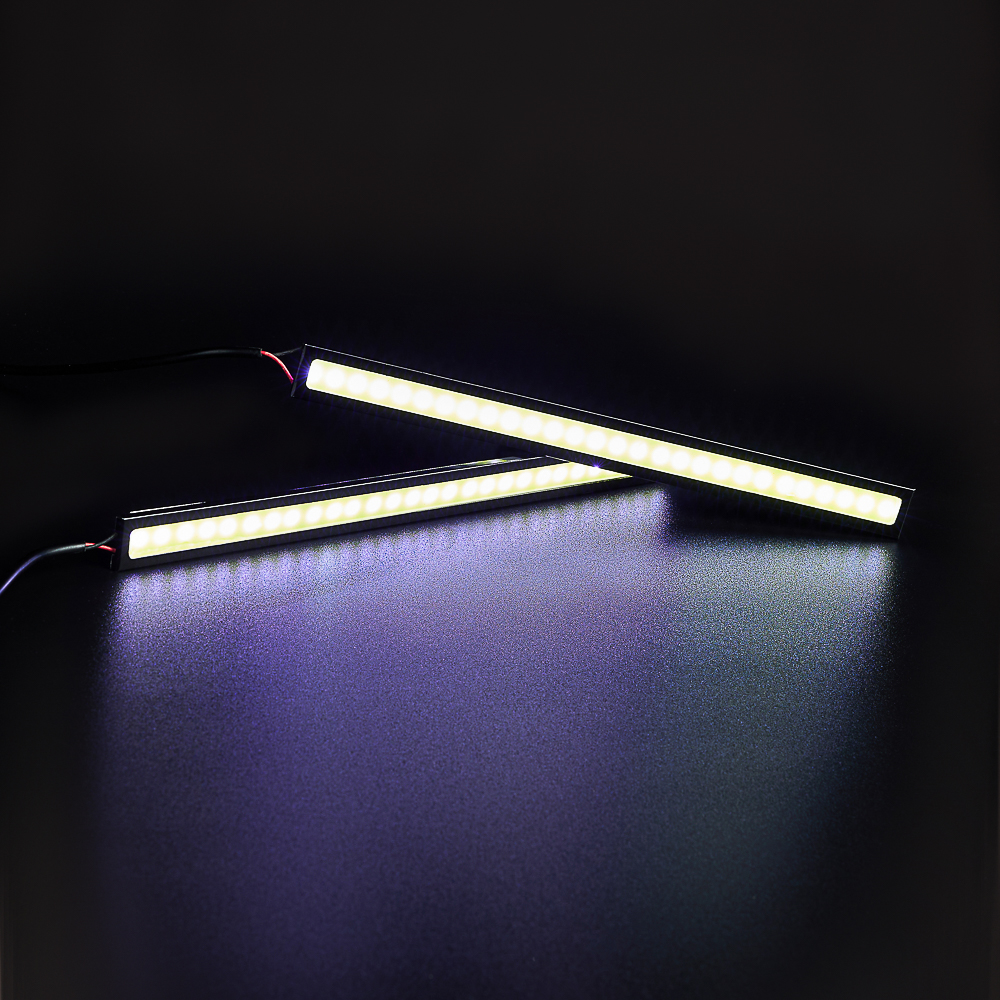 ЕРМАК Дневные ходовые огни, LED 28шт, метал. корп., 170мм, 12V, белый, 2шт., арт.№ 702-006