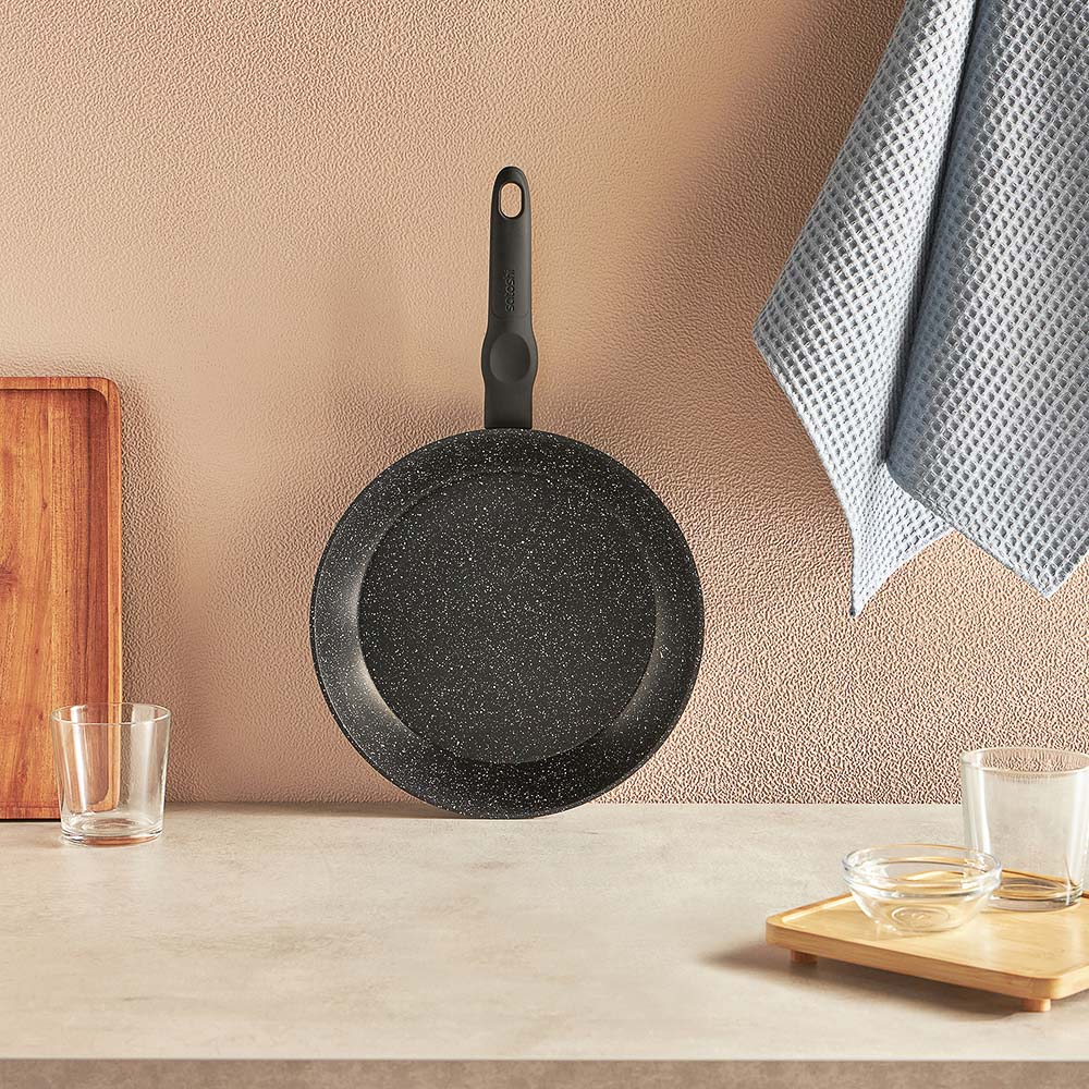 SATOSHI Стоун Сковорода литая d26см, антипригарное покрытие Мрамор, индукция, арт.№ 846-334