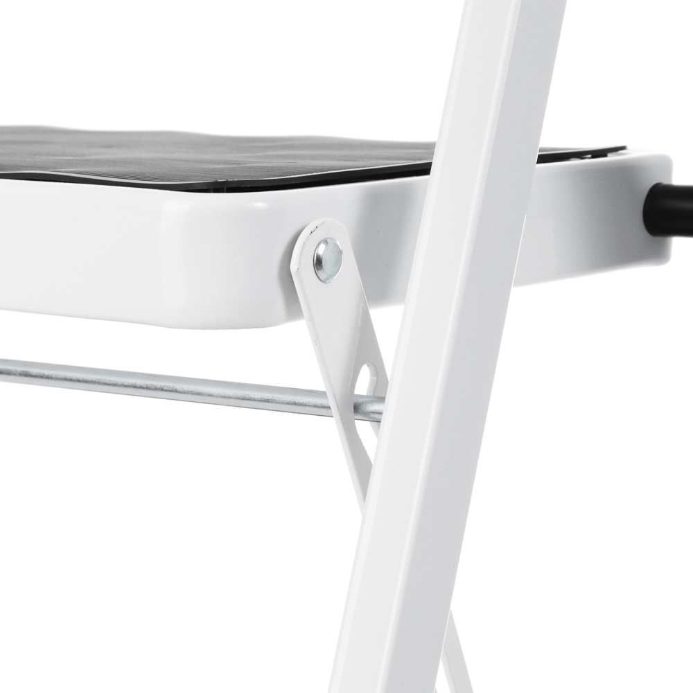 ЕРМАК Стремянка стальная (макс.нагрузка 150кг), 3 ступени, прорезиненные ступени, арт.№ 624-065