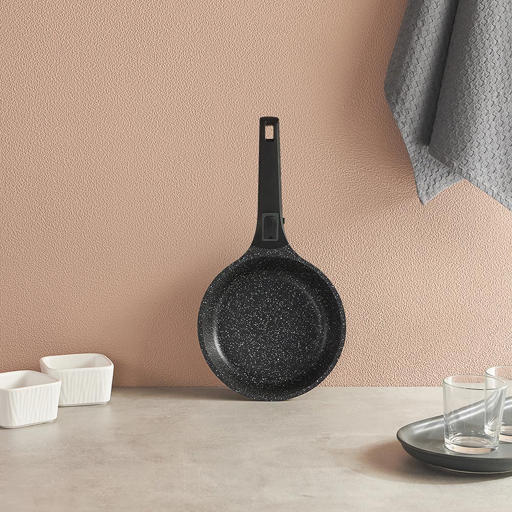 SATOSHI Уран Сковорода литая d20см, антипригарное покрытие Мрамор, индукция, съемная ручка, арт.№ 846-455