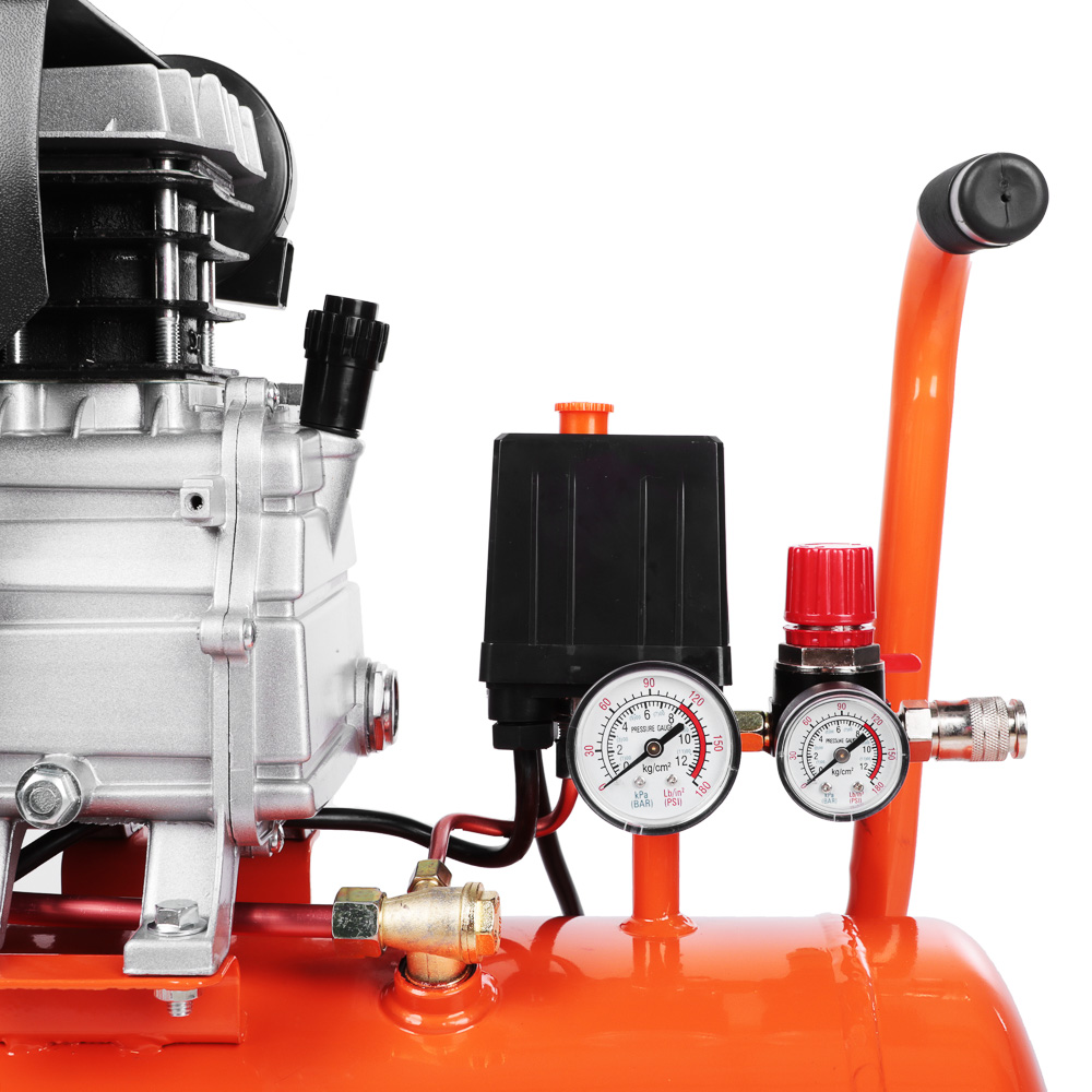 ЕРМАК Компрессор воздушный 200-50-1,5, 1 поршень, мощность 1500Вт, 50л, 200л/мин, арт.№ 690-026