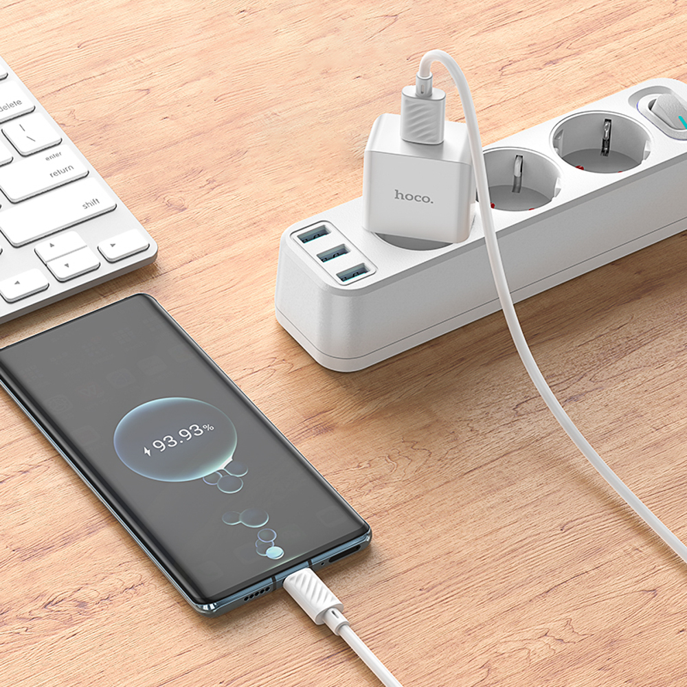 Сетевое зарядное устройство с кабелем hoco. модель C106A, USB-A 10.5Вт, каб Type-C 1м, цвет: белый, арт.№ 916-317
