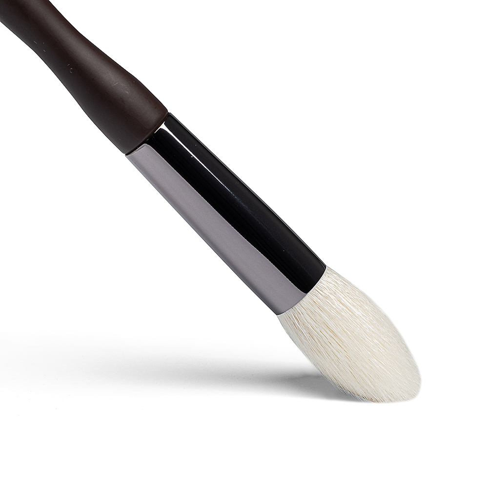 ЮНИLOOK Кисть для румян и сухих текстур, натуральный ворс, дерево, металл, 18см, арт.№ 357-273
