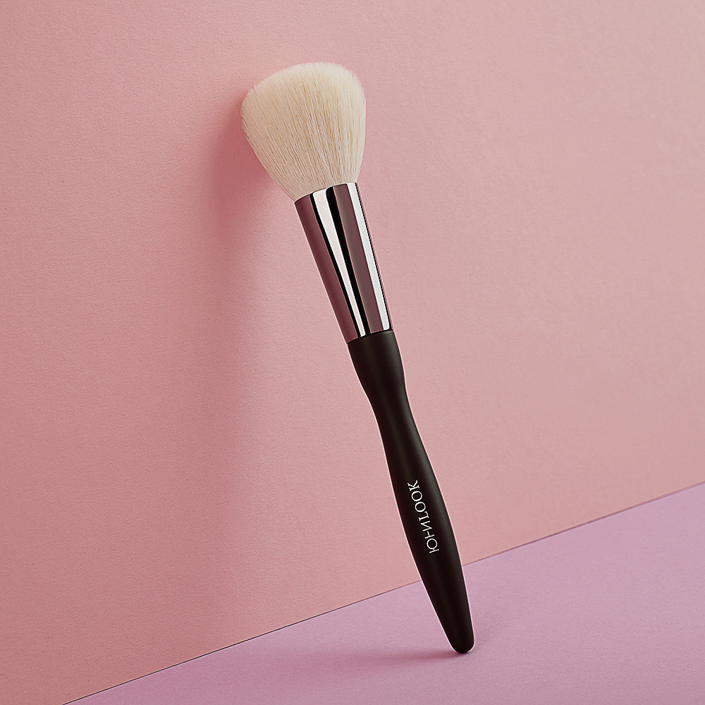 ЮНИLOOK Кисть для румян и сухих текстур, натуральный ворс, дерево, металл, 18см, арт.№ 357-273