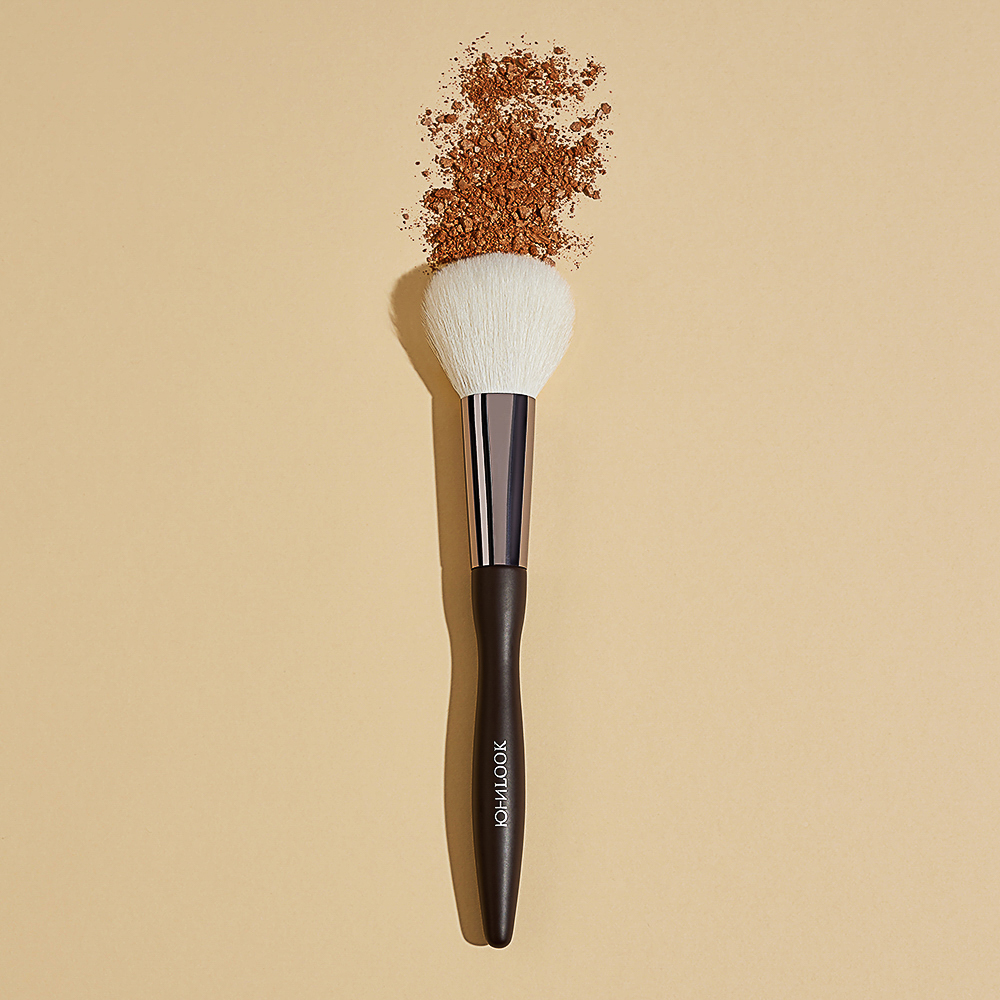 ЮНИLOOK Кисть для румян и сухих текстур, натуральный ворс, дерево, металл, 18см, арт.№ 357-273