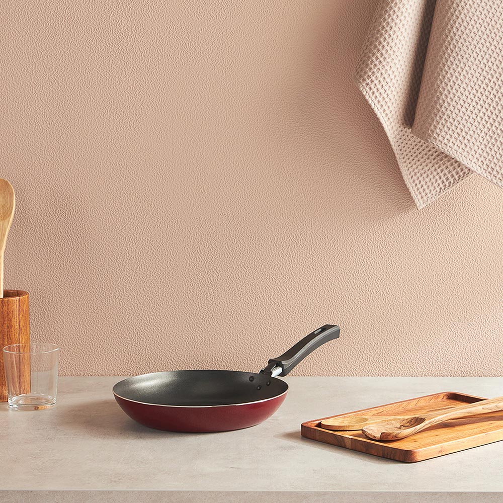 Сковорода с антипригарным покрытием d24см, арт.№ 846-308