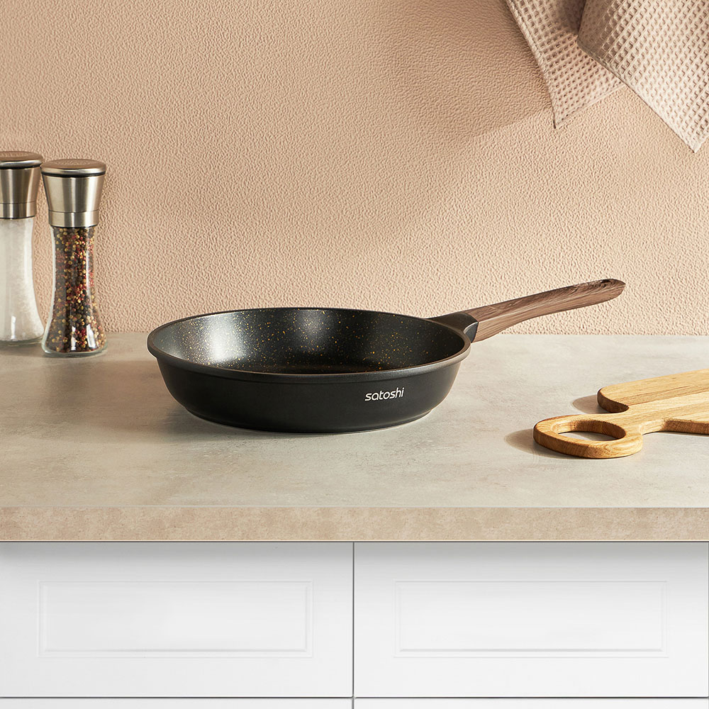 SATOSHI Карнуа Сковорода литая d28см, антипригарное покрытие Мрамор, индукция, арт.№ 846-562