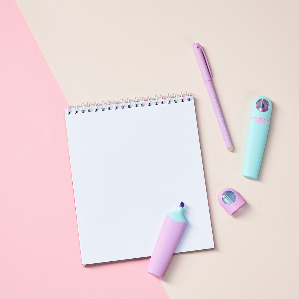 BY Русские Супергерои Блокнот для зарисовок (скетчбук) 16,4х19,5см, 30л, спираль, тв.подл., "Заря", арт.№ 801-018