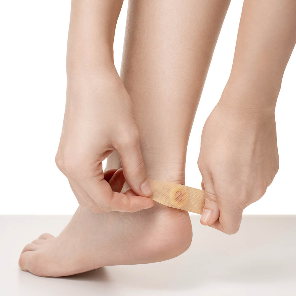 Пластырь "Шелковые пяточки" от сухих мозолей,натоптышей ТМ ЮКАН, 6шт, арт.№ 360-182