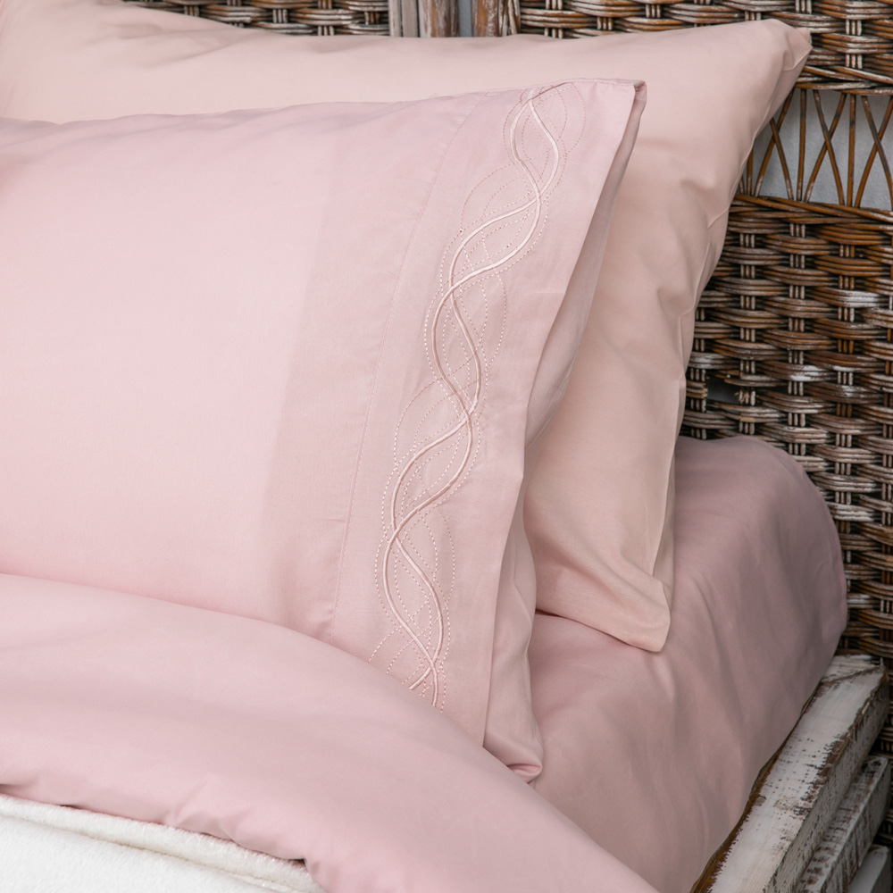 PROVANCE Элина Комплект постельного белья с вышивкой евро (4 пр.), полисатин, 85гр/м, ПЭ, 3 цвета, арт.№ 488-031