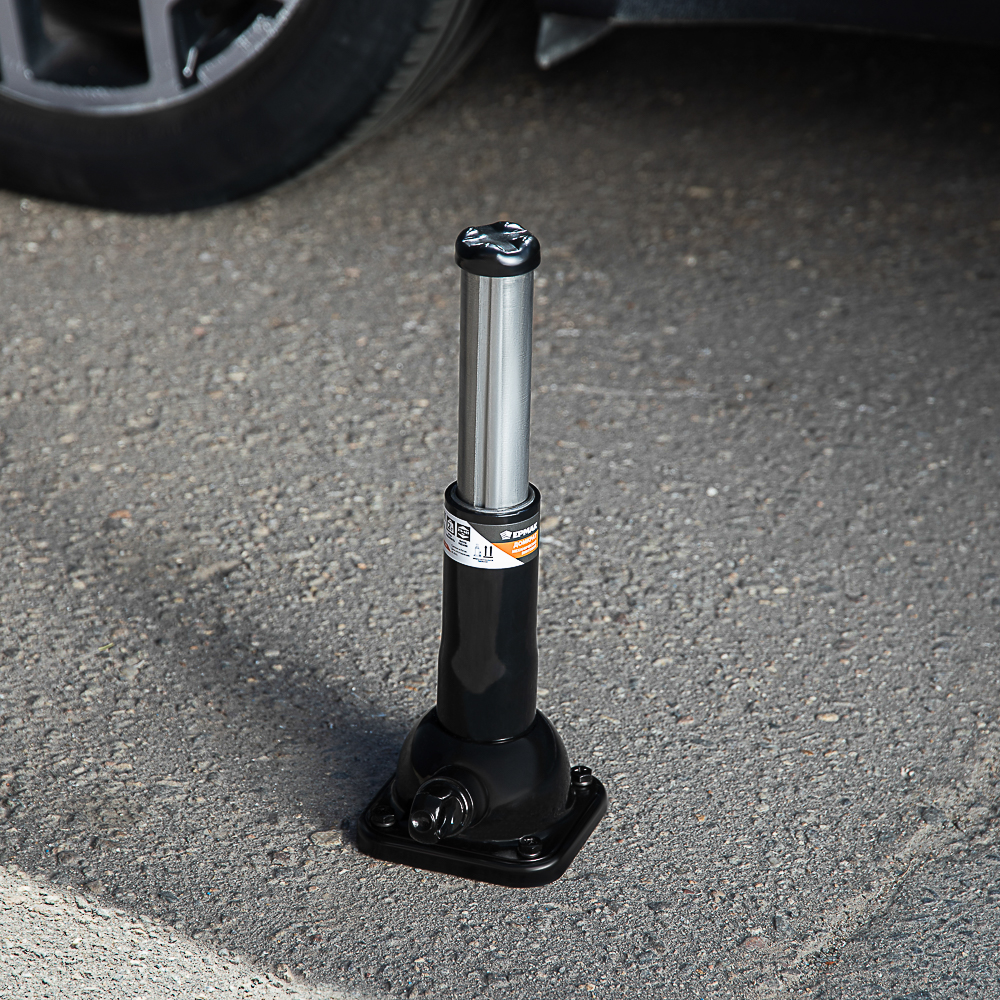 ЕРМАК Домкрат механический винтовой 2т, высота подъема 215-485мм, арт.№ 770-067