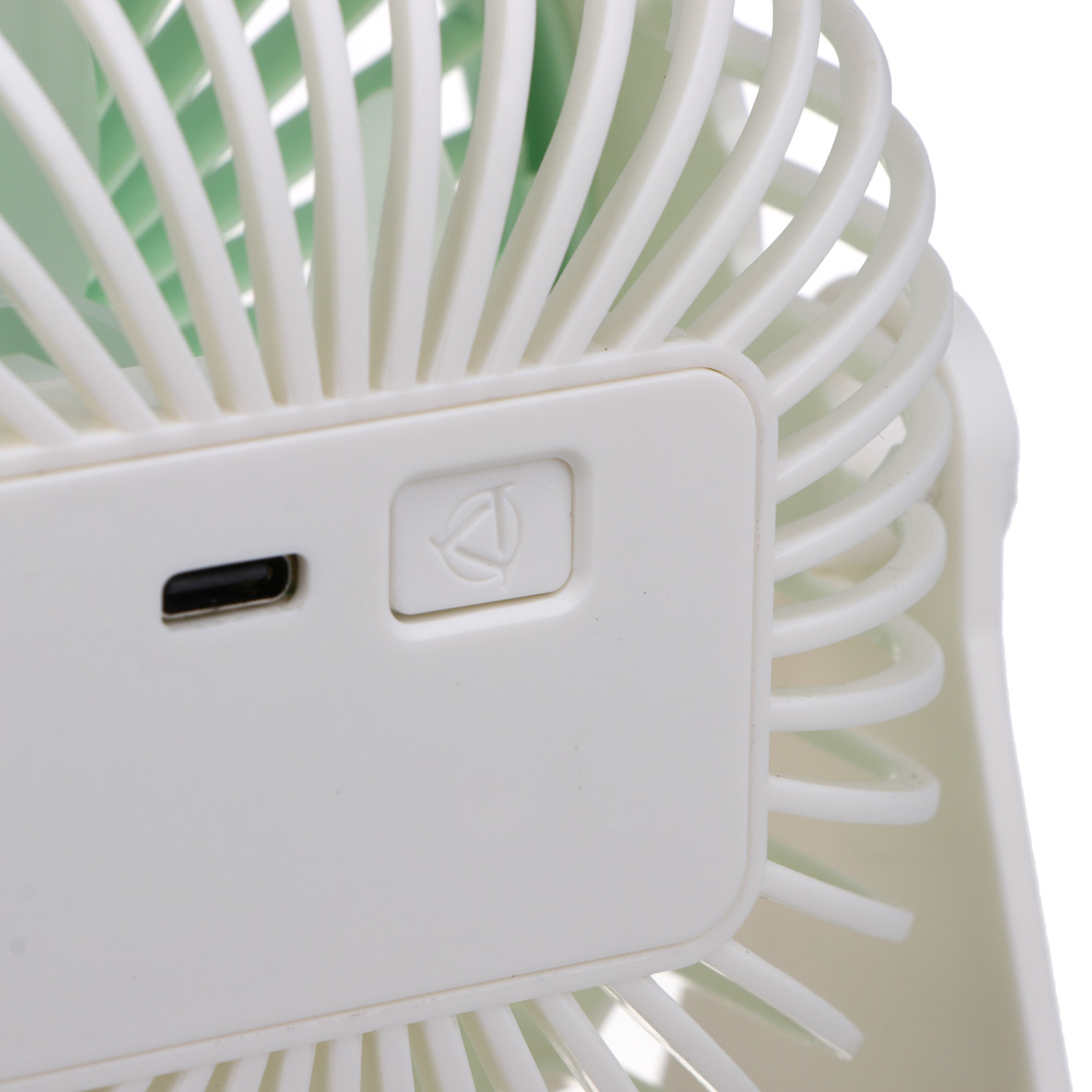 Вентилятор настольный тм LEBEN 3.7в/400мАч, USB-кабель, цвет в ассортименте, арт.№ 243-024