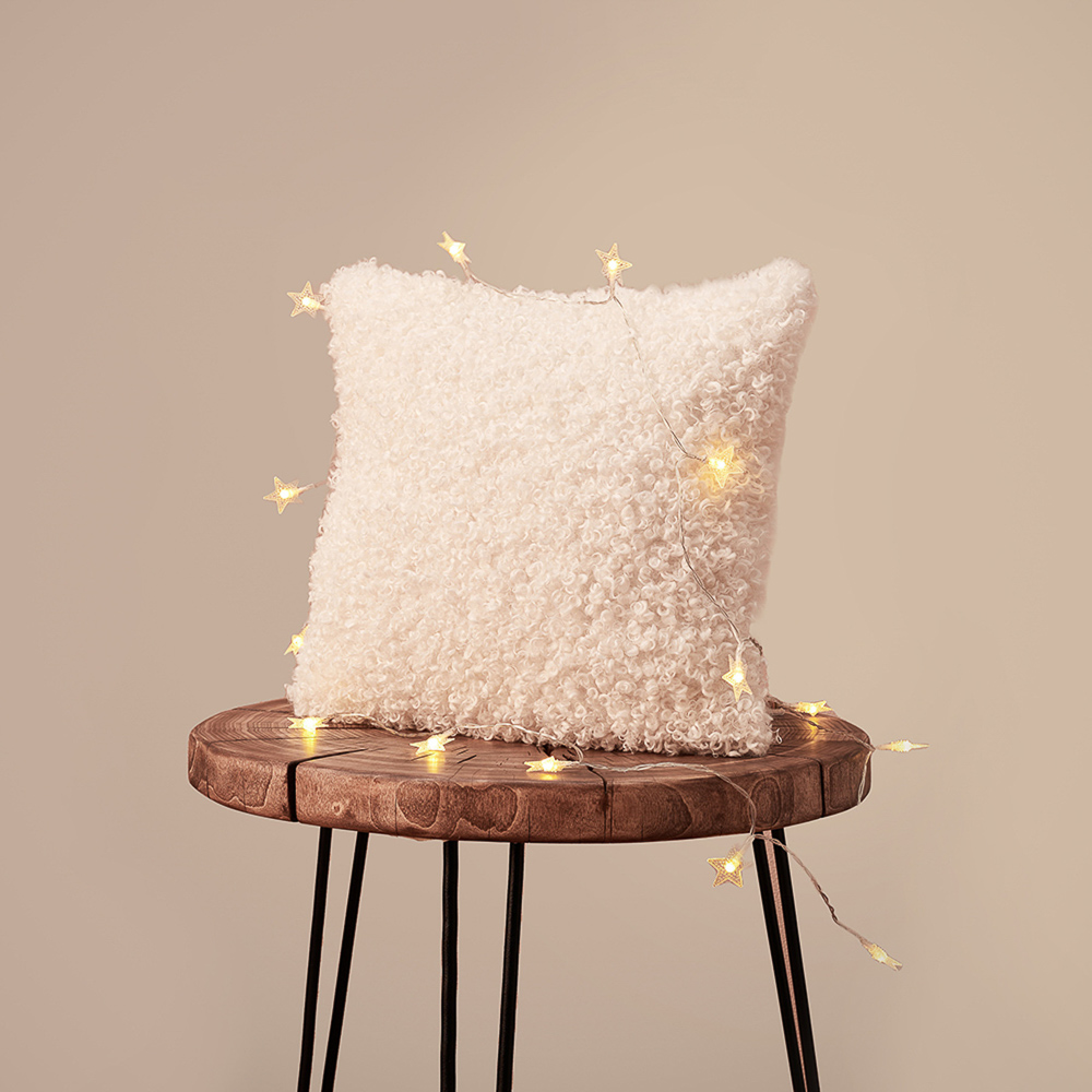 PROVANCE Фелиз Чехол для подушки мех, 40х40см, 100% полиэстер, молочный, арт.№ 492-230