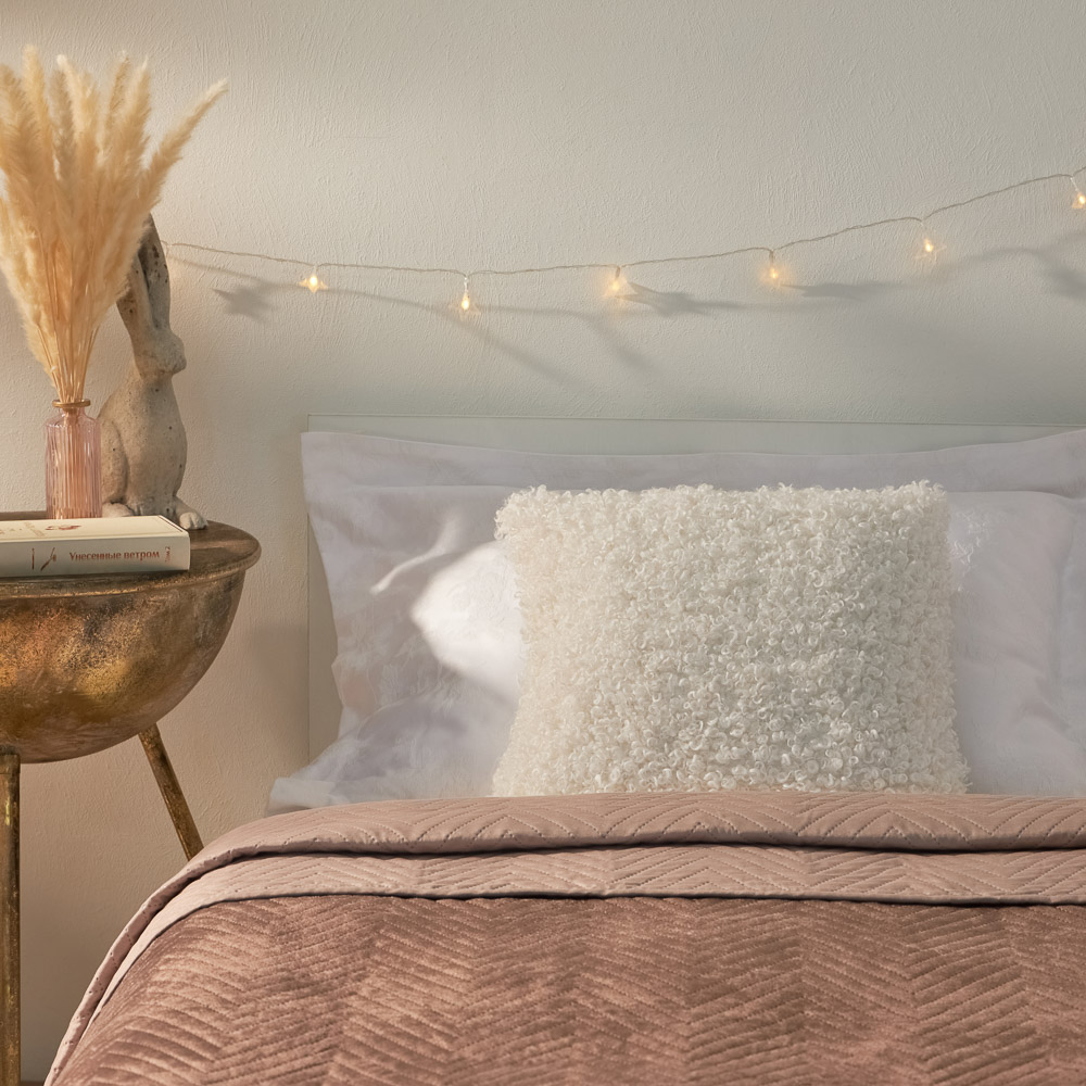 PROVANCE Фелиз Чехол для подушки мех, 40х40см, 100% полиэстер, молочный, арт.№ 492-230