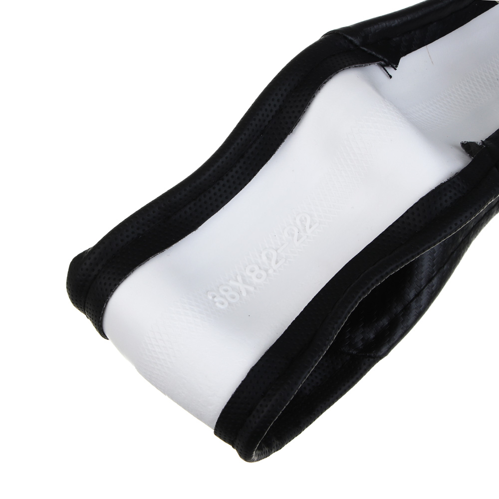 ЕРМАК Оплетка руля, Карбон - В, черная с черными вставками, + красный, размер М, полиуретан(PU), арт.№ 708-436