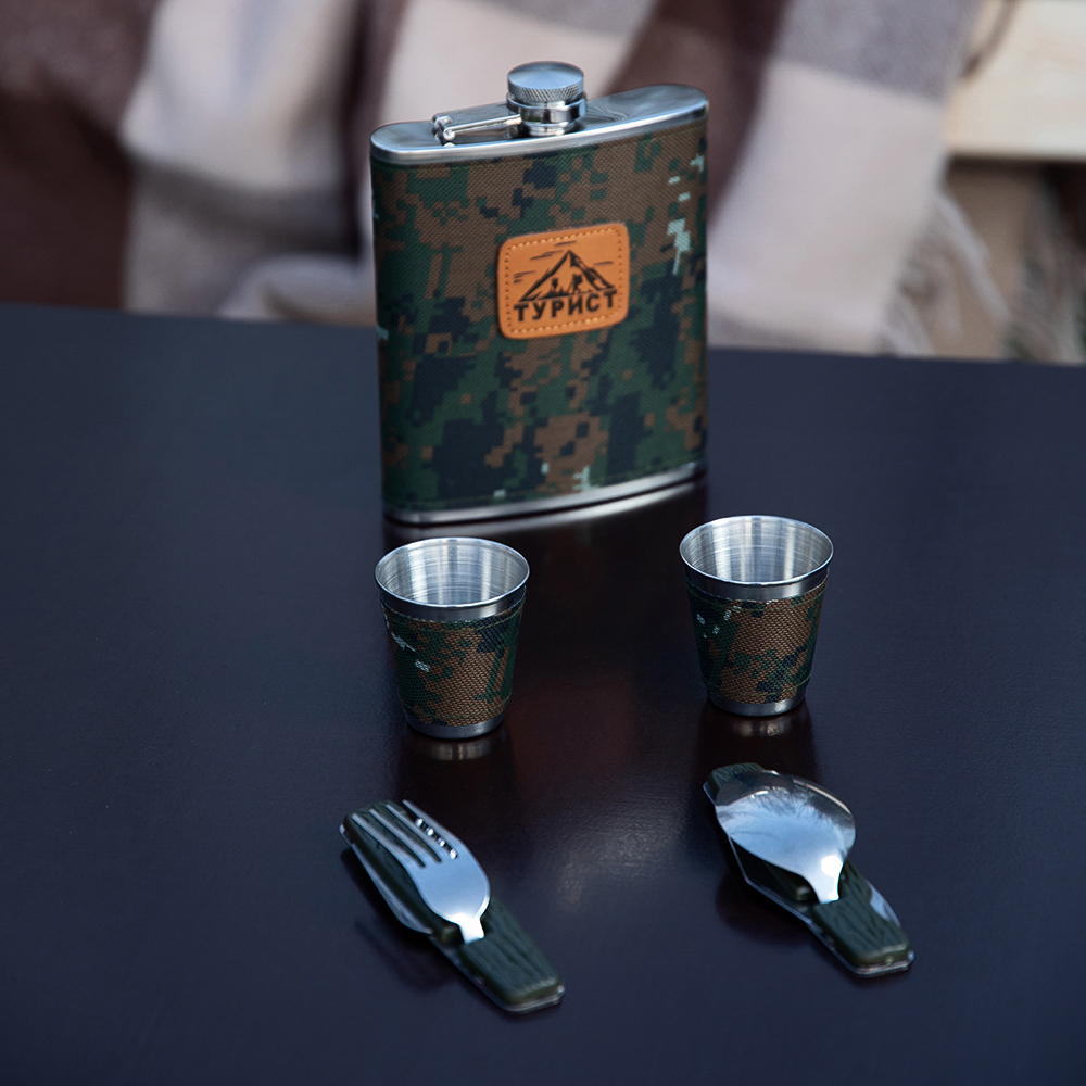РУССО ТУРИСТО Набор походный ТУРИСТ, фляга, 2 стопки, вилка, ложка, нерж.сталь, арт.№ 123-001