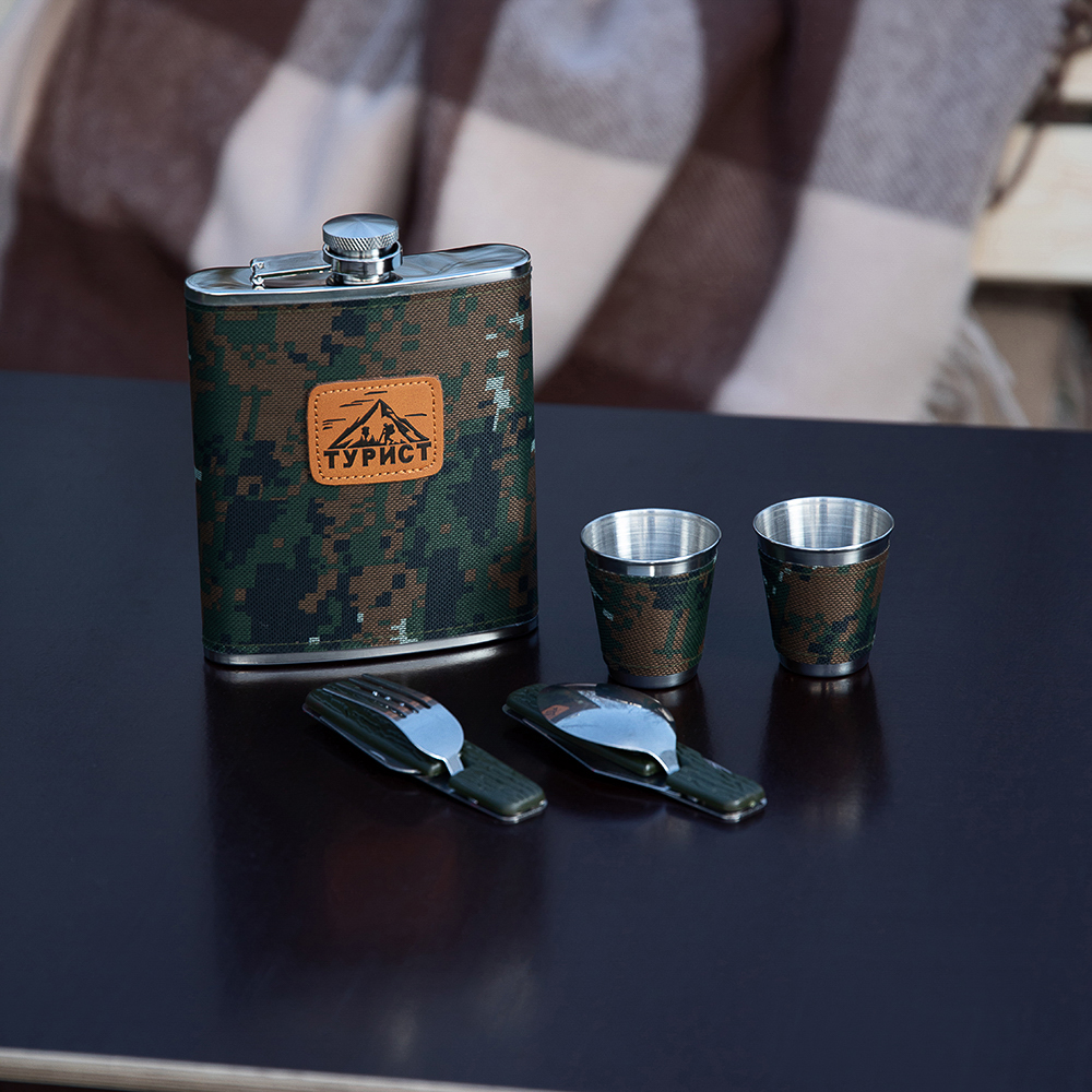 РУССО ТУРИСТО Набор походный ТУРИСТ, фляга, 2 стопки, вилка, ложка, нерж.сталь, арт.№ 123-001