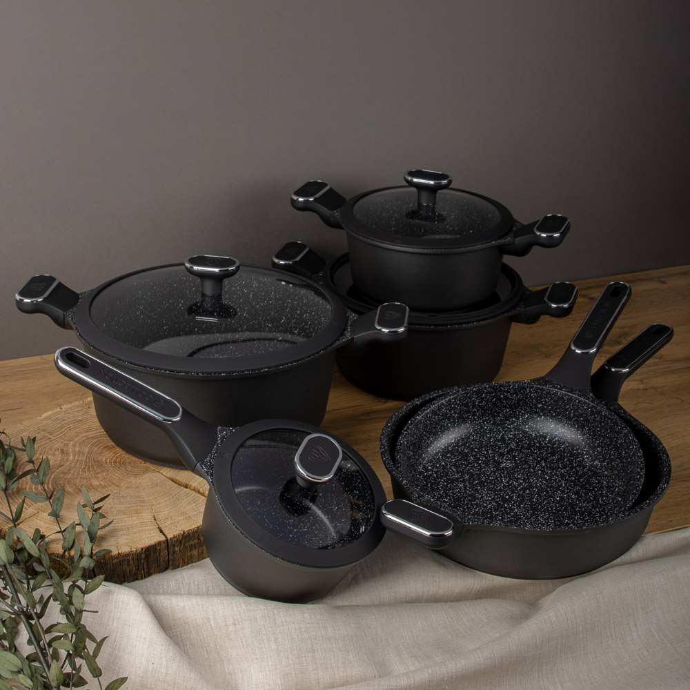 Набор посуды 10 предметов BY COLLECTION, антипригарное покрытие: кастрюли+крышки 2,5 л, 4,3 л, 6,5 л, ковш+крышка 1,4 л, сковорода 24 см, сотейник 28 см, арт.№ 846-588