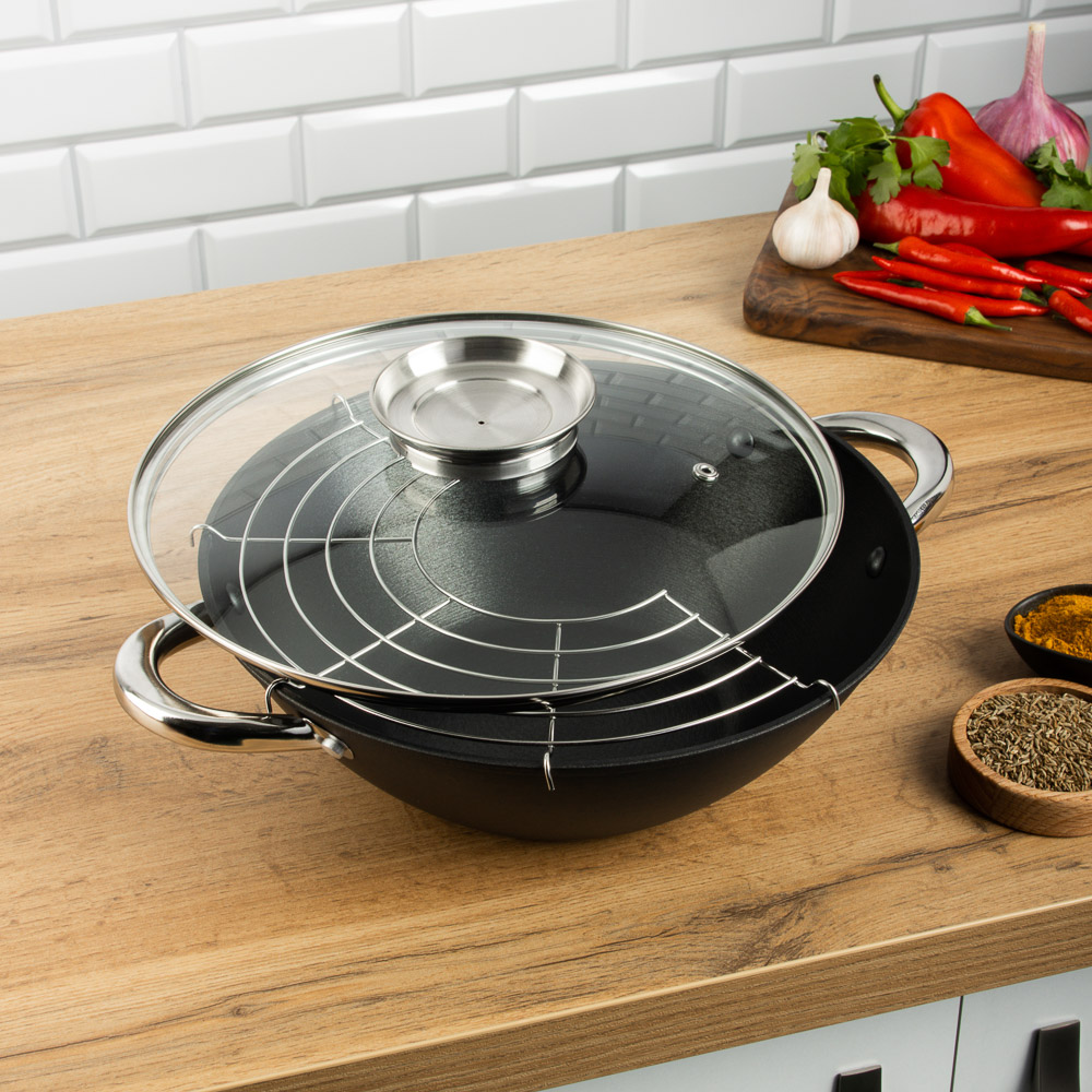 SATOSHI Казан чугун,30см,4,4л,антипр.покр,решетка,стекл.крыш,нейлон.лопатка,бамб.палочки,индукция, арт.№ 808-031