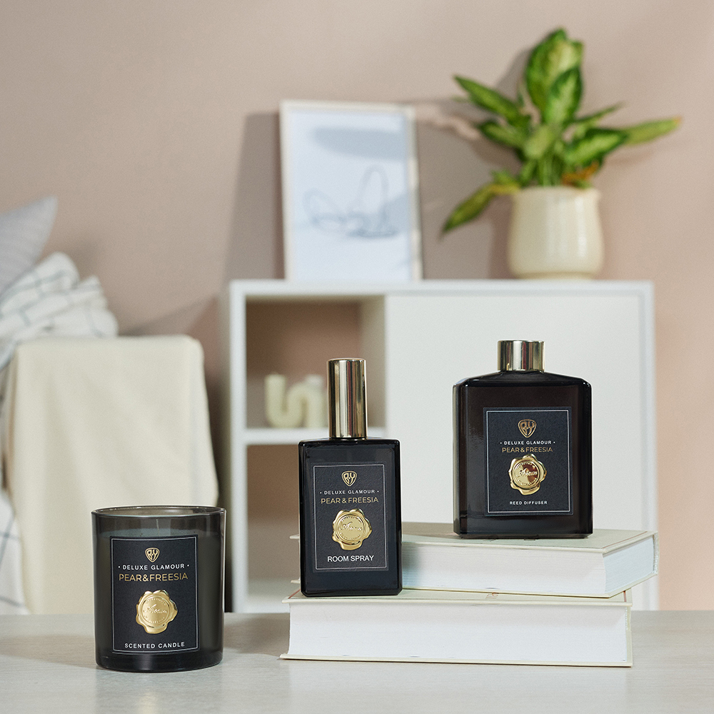 BY Свеча ароматизированная Deluxe Glamour, 200гр., Pear&Freesia, арт.№ 412-230