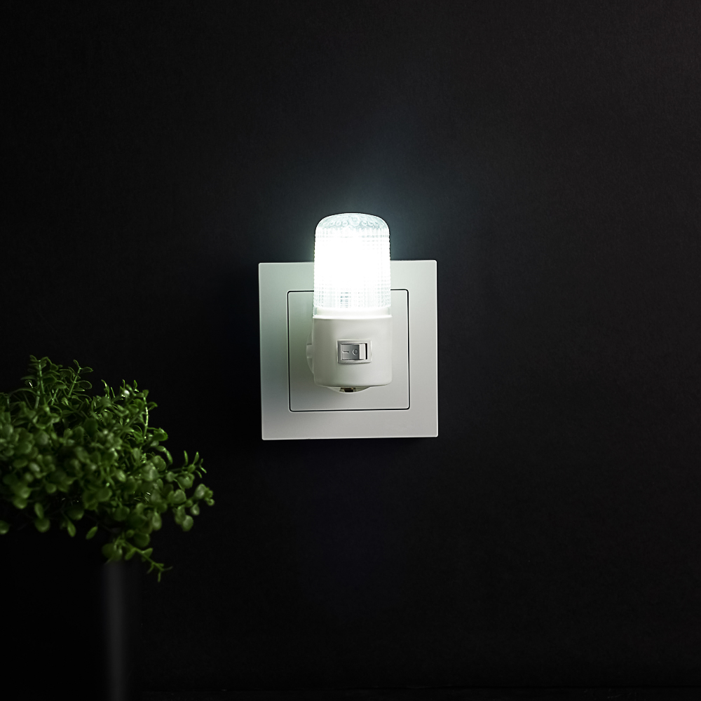 Светильник-ночник светодиодный BY с выкл., 220-240В, 0,5Вт, 8х7х3см, 4 LED, пластик, арт.№ 920-014