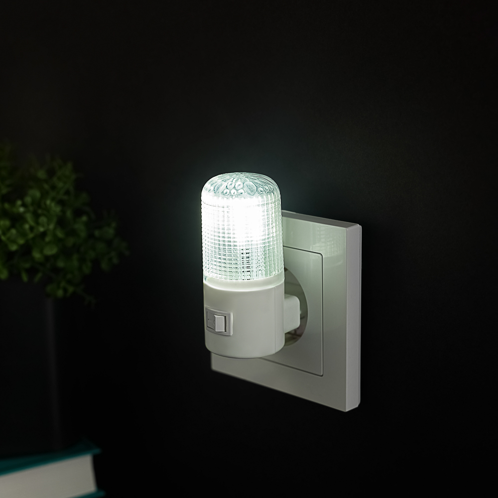 Светильник-ночник светодиодный BY с выкл., 220-240В, 0,5Вт, 8х7х3см, 4 LED, пластик, арт.№ 920-014