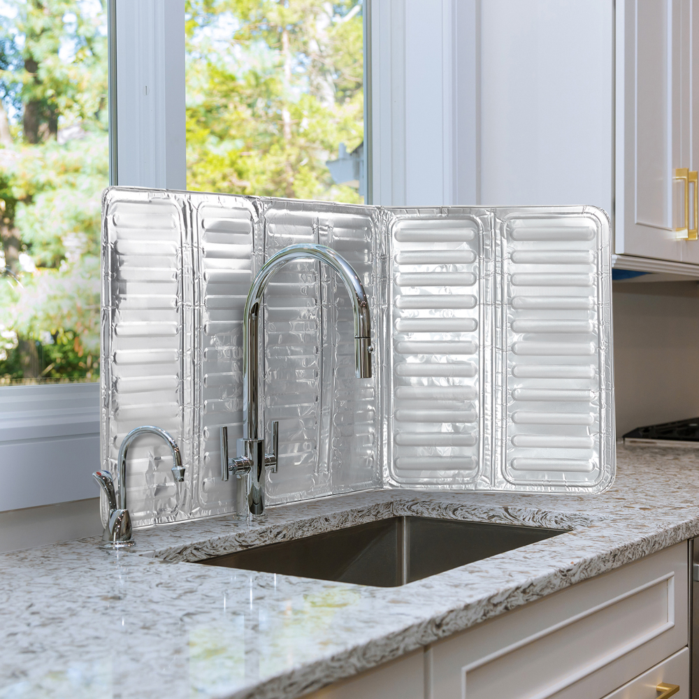 Экран защитный от брызг тм VETTA, 32,5х84см, алюминий, арт.№ 438-209