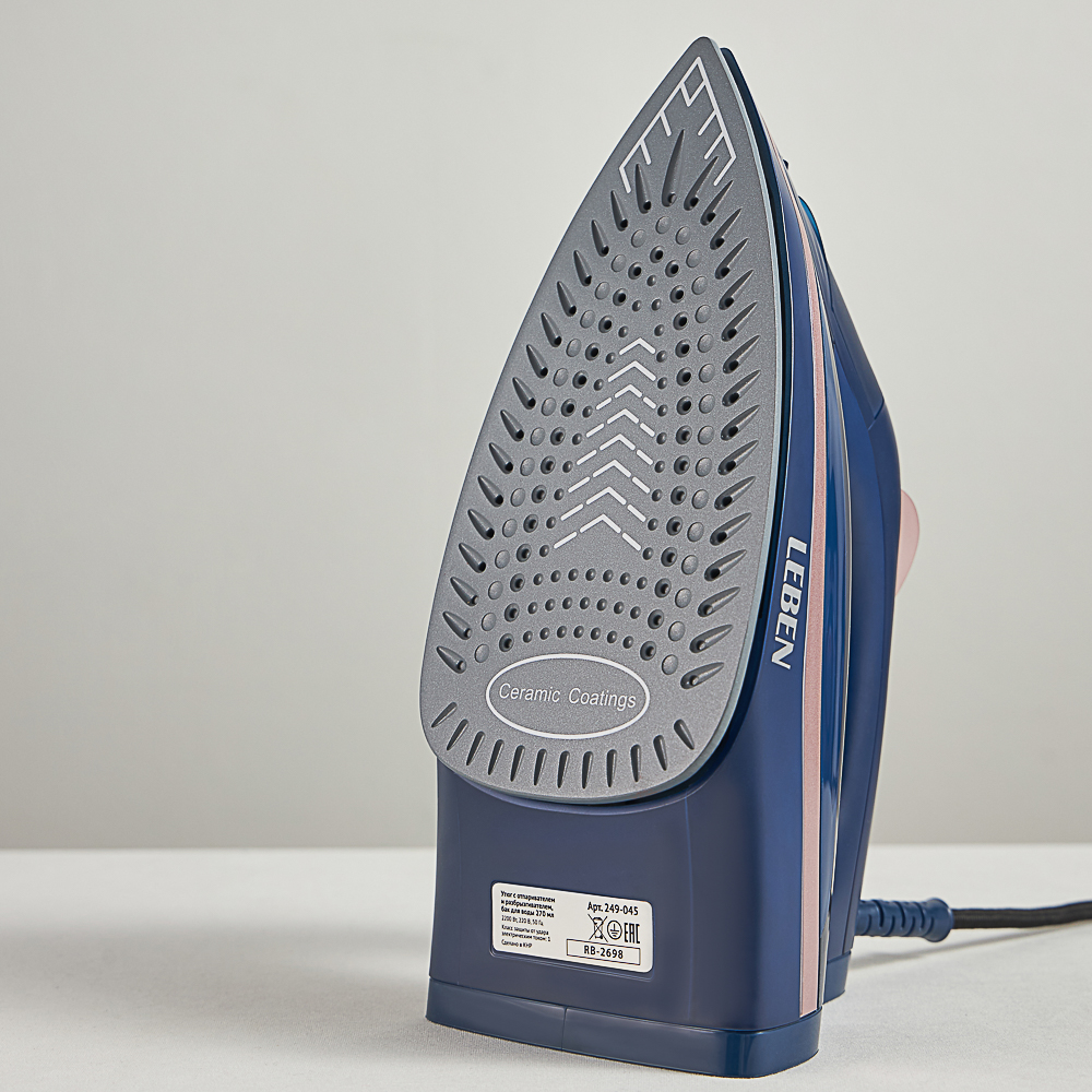 LEBEN Утюг с отпаривателем и разбрызгивателем, 2200Вт, бак для воды 270 мл, кер.подошва, 220-240В, арт.№ 249-045