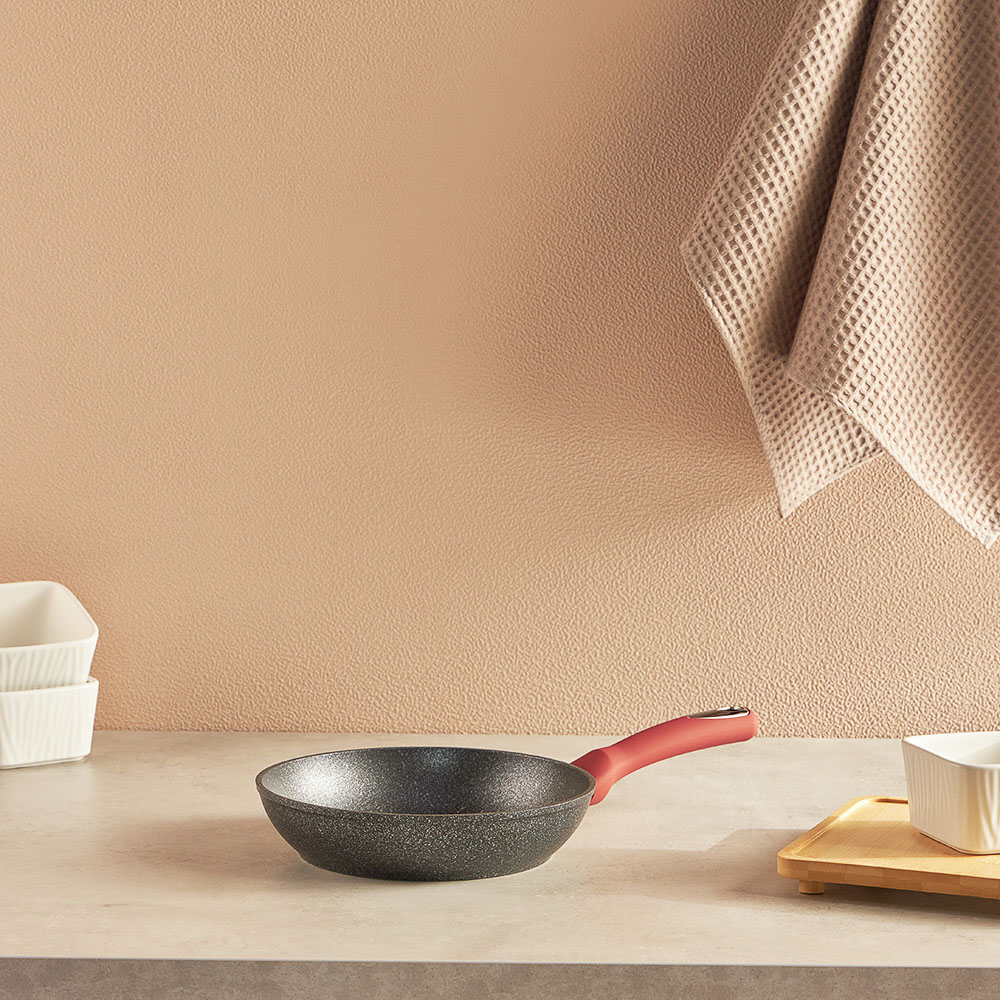 SATOSHI Лувьер Сковорода литая d20см, антипригарное покрытие мрамор, индукция, арт.№ 846-647