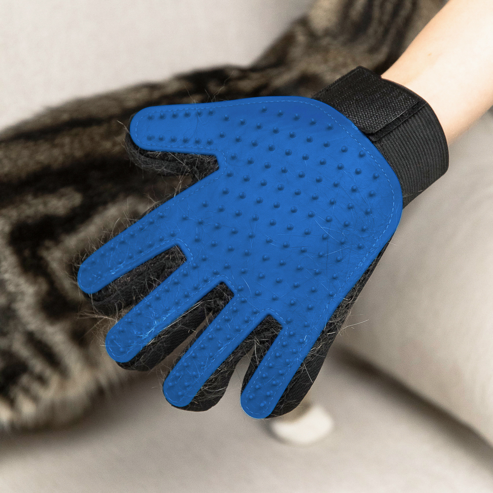 VETTA Перчатка-щетка для домашних животных, нейлон, ТПР, 23х16,5 см, арт.№ 273-147