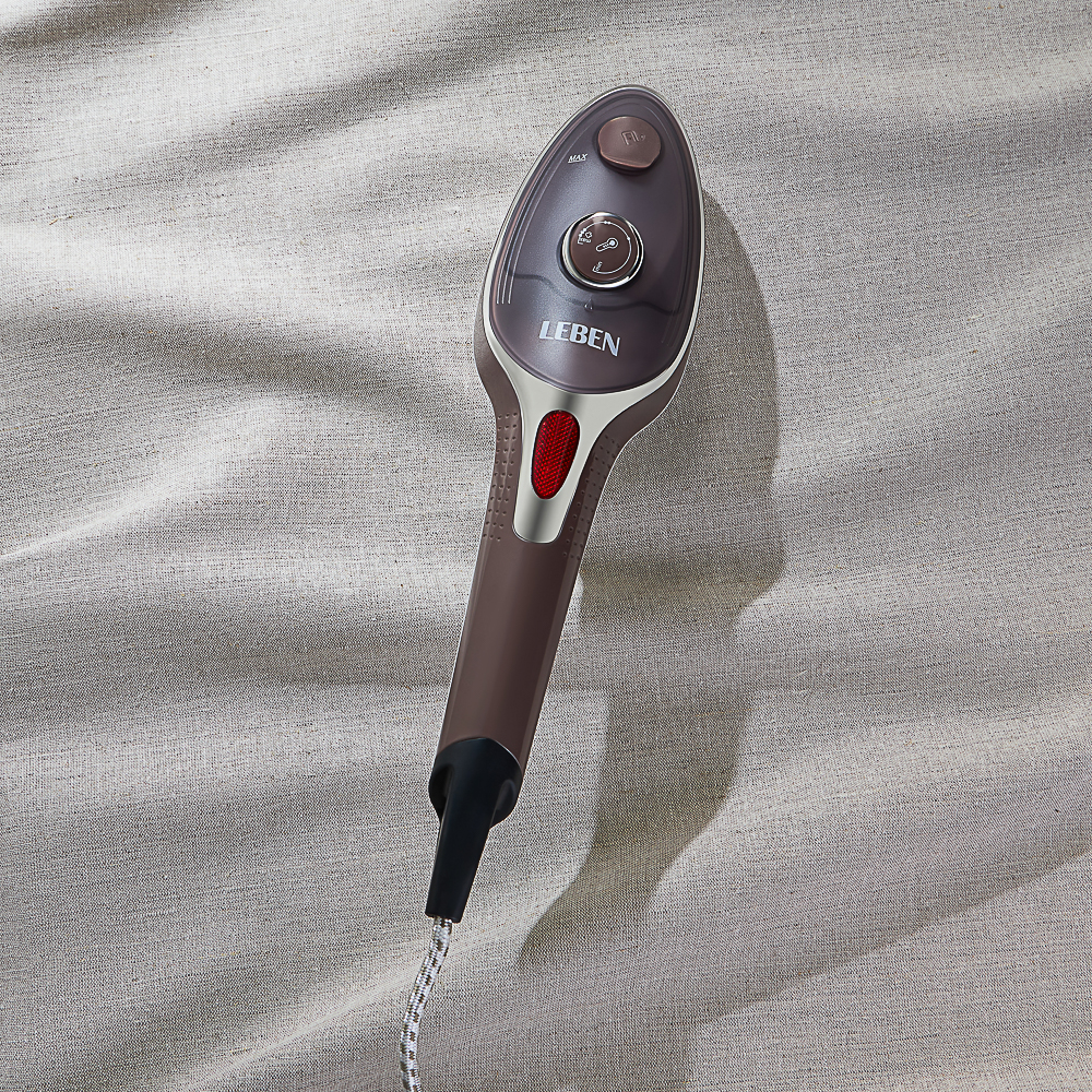 LEBEN Щётка-отпариватель-утюг 1000Вт, тефл. покрыт, терморегулятор, резевр. 100мл, пар 15гр.мин., арт.№ 249-004