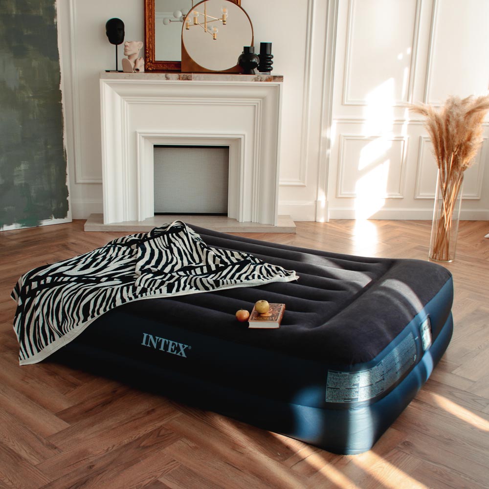 INTEX Матрас надувной PILLOW REST с подголовником, встр.электронасос, 203х152х42см, до 272кг, 64124, арт.№ 108-008