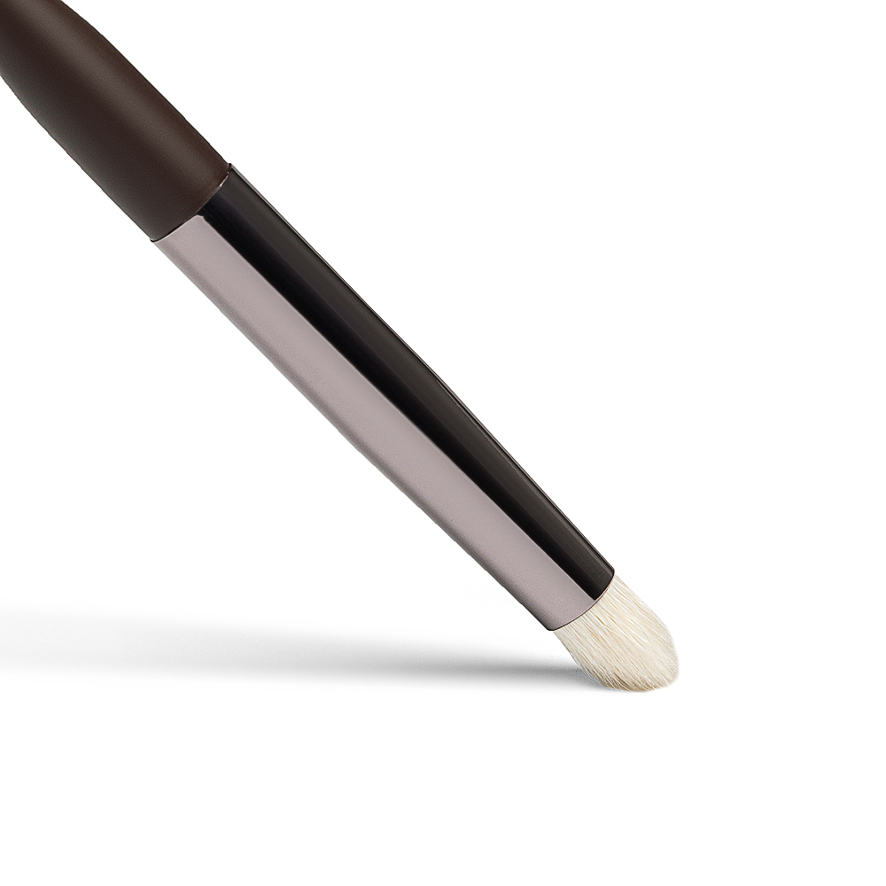 ЮНИLOOK Кисть для растушевки теней бочонок, натуральный ворс, дерево, металл, 15,7см, арт.№ 357-277