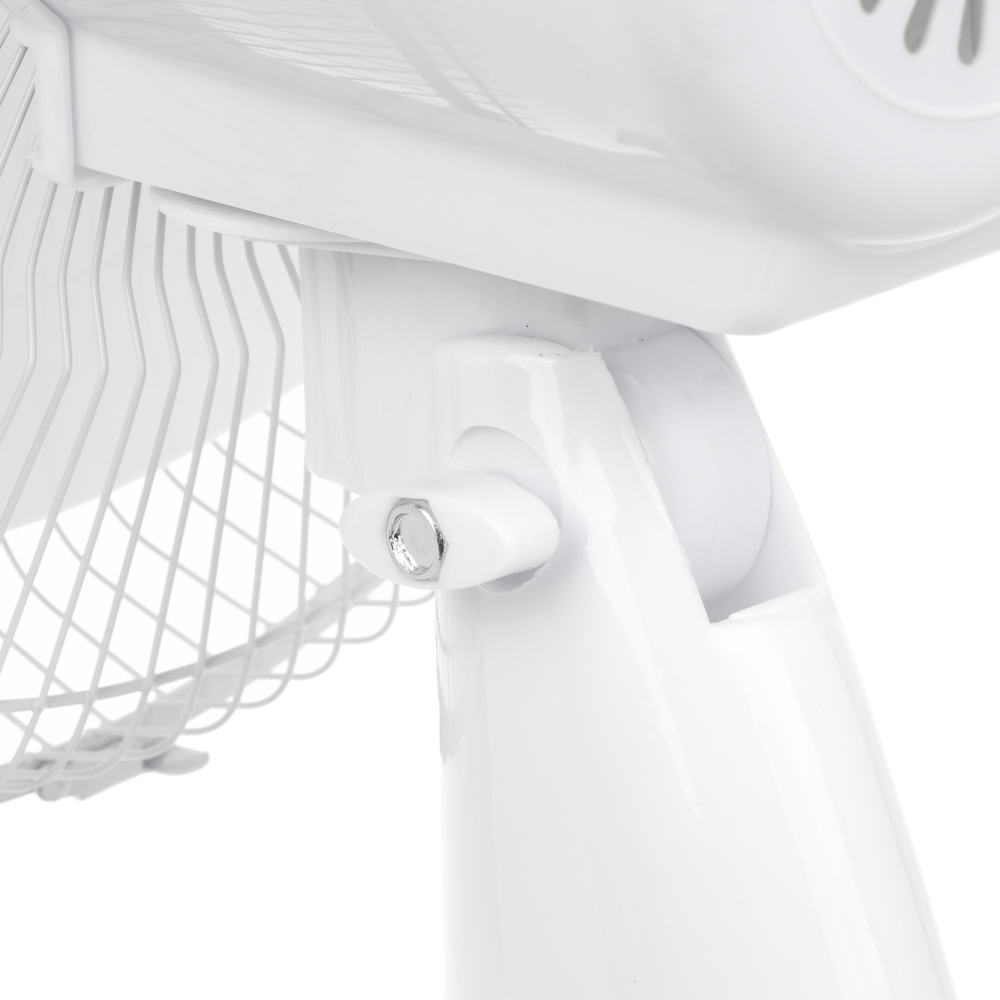 Вентилятор настольный тм LEBEN 45Вт, 3 скорости, диаметр 34см, 220в, белый, арт.№ 243-006