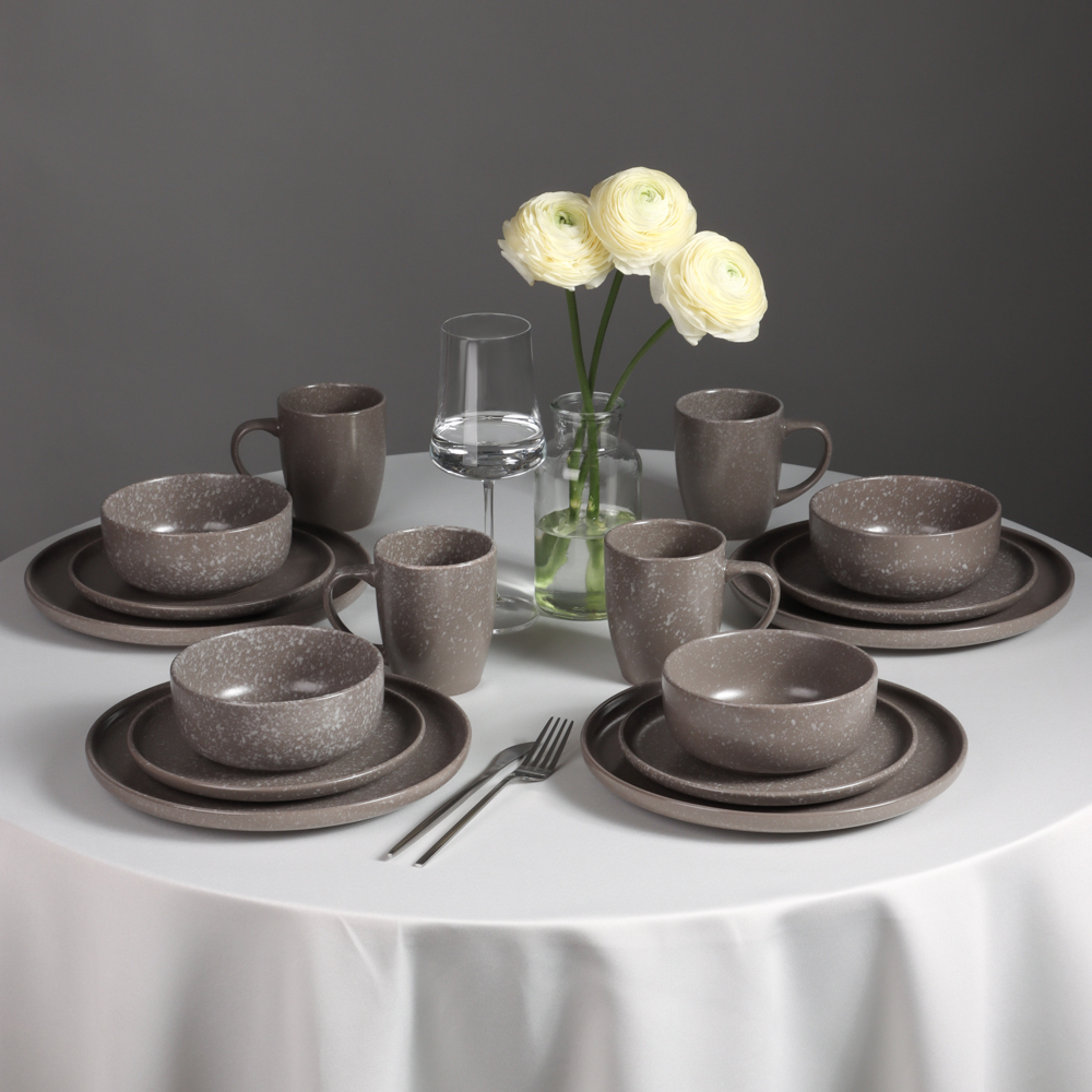 MILLIMI Набор столовой посуды 16 предметов (тарелка 26 см - 4 шт., тарелка 20 см - 4 шт., салатник 14 см - 4 шт., кружка 340 мл - 4 шт.) керамика, серый, арт.№ 824-174