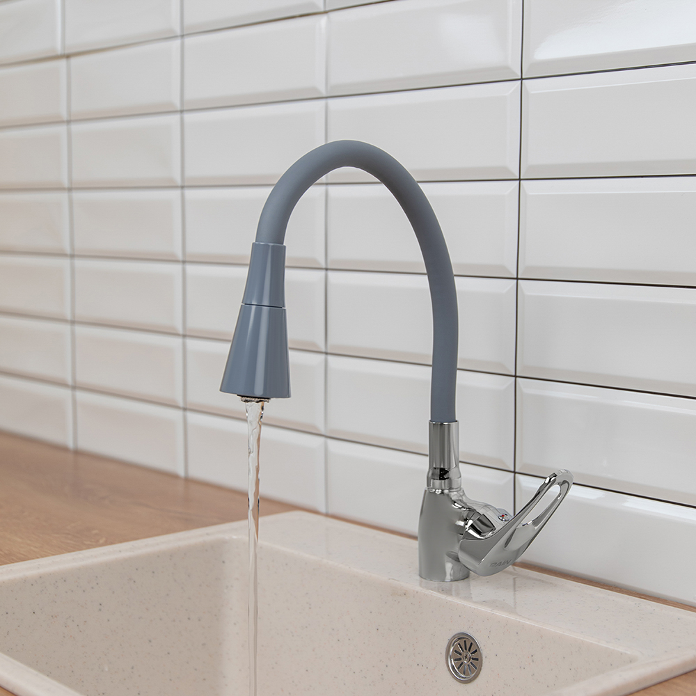 RAIN Смеситель для кухни Веста, гибкий излив, картридж 40мм, латунь, серый/хром, арт.№ 561-008