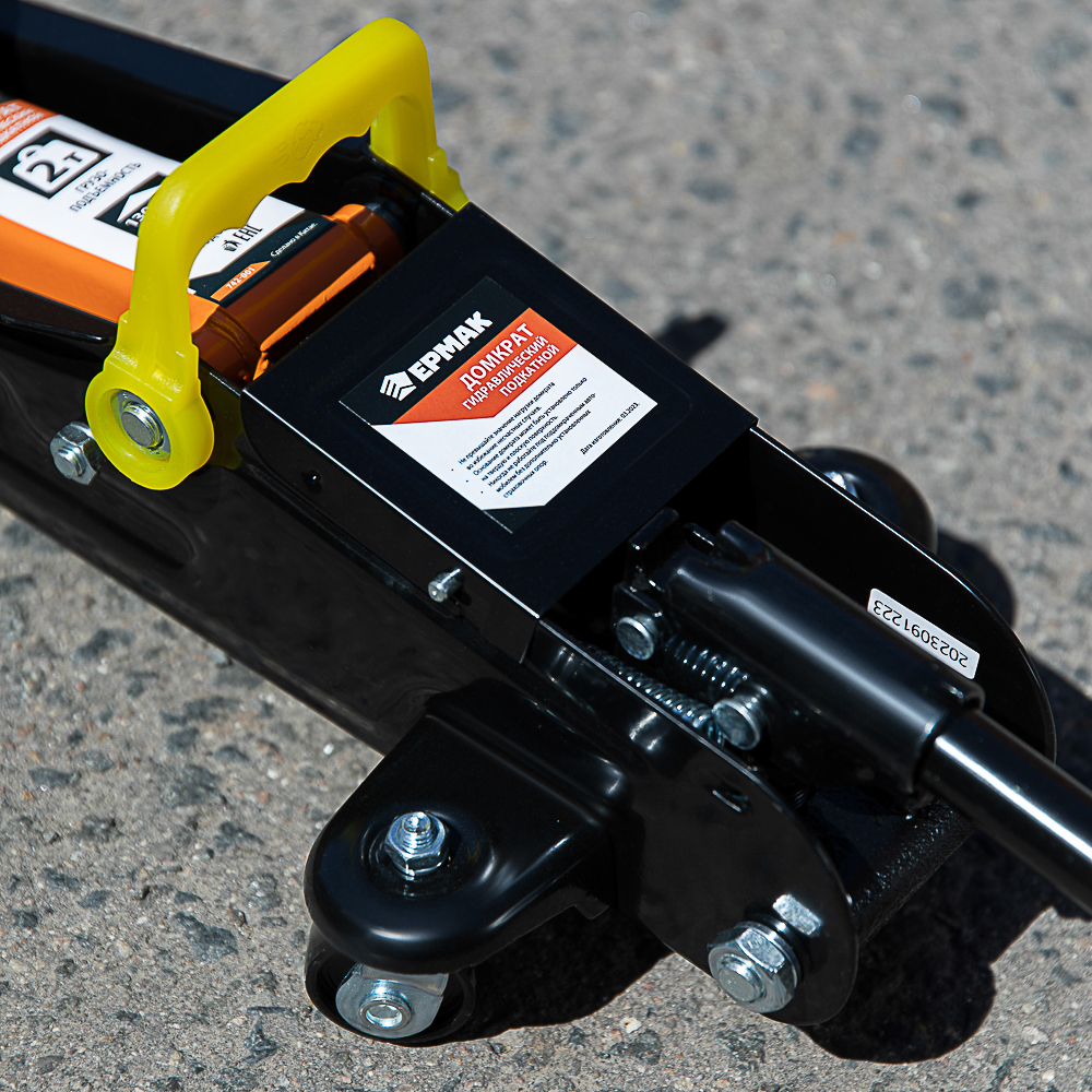 ЕРМАК Домкрат гидравлический подкатной 2 т, высота подъема 125-300мм, арт.№ 742-001