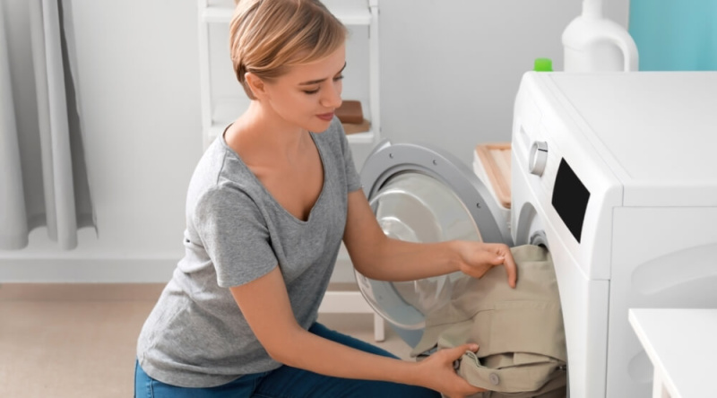 Как стирать куртку в стиральной машине: лайфхаки, рекомендации