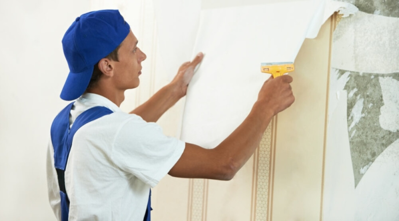 Как очистить стены от старых обоев или краски